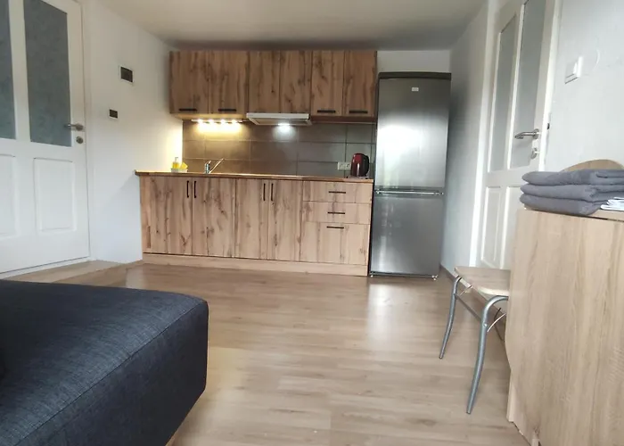 Mountain Rock Daire Bled